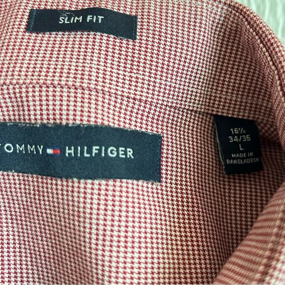 GUC Tommy Hilfiger Pink Slim Fit Dress Shirts - Set of 3. Size 16.5, 34/35. - Picture 7 of 8